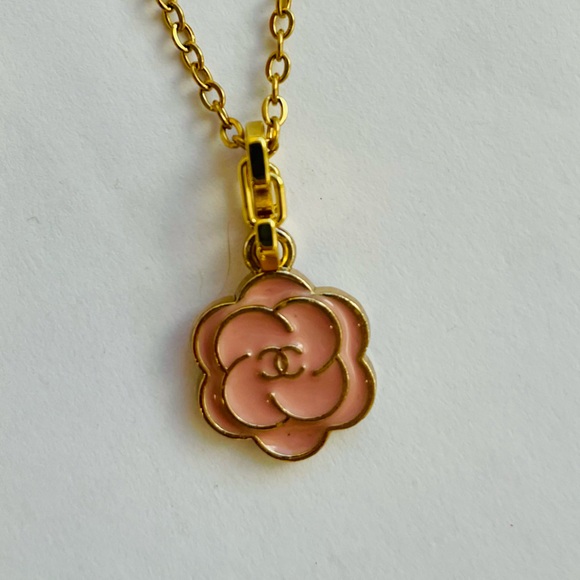 Chanel Gold and Pink Flower Pendant Necklace - Picture 1 of 3